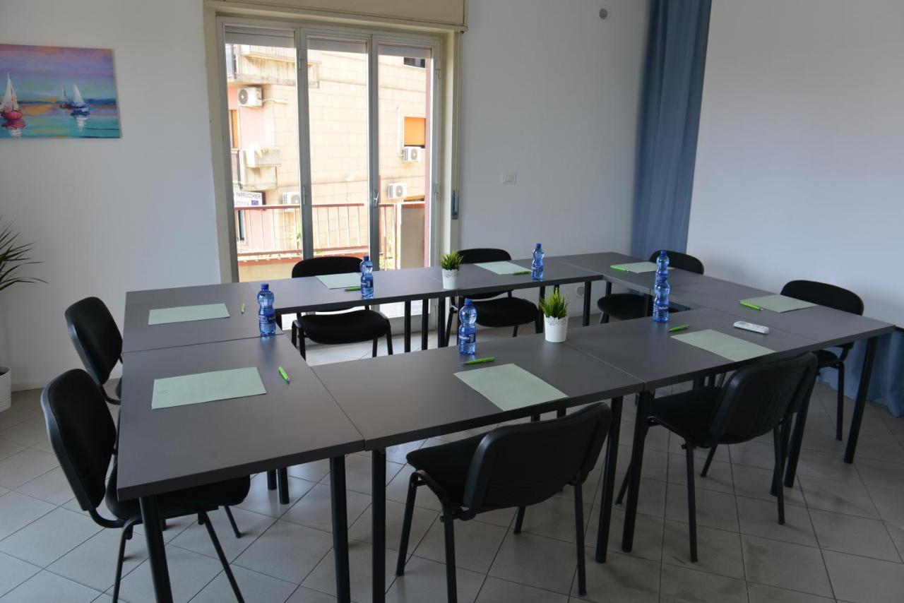 Terre Di Sicilia Hotel Катания Екстериор снимка