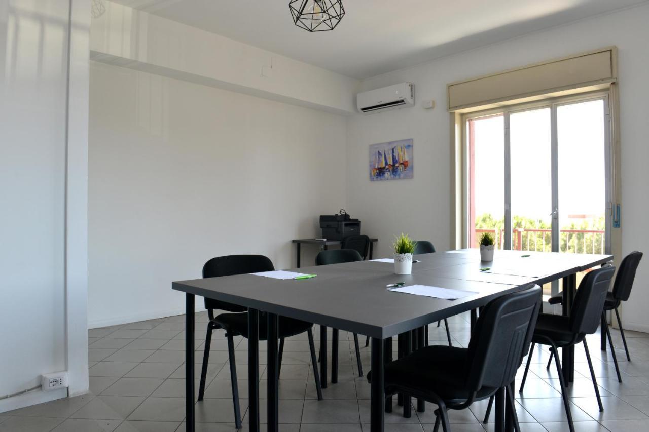 Terre Di Sicilia Hotel Катания Екстериор снимка